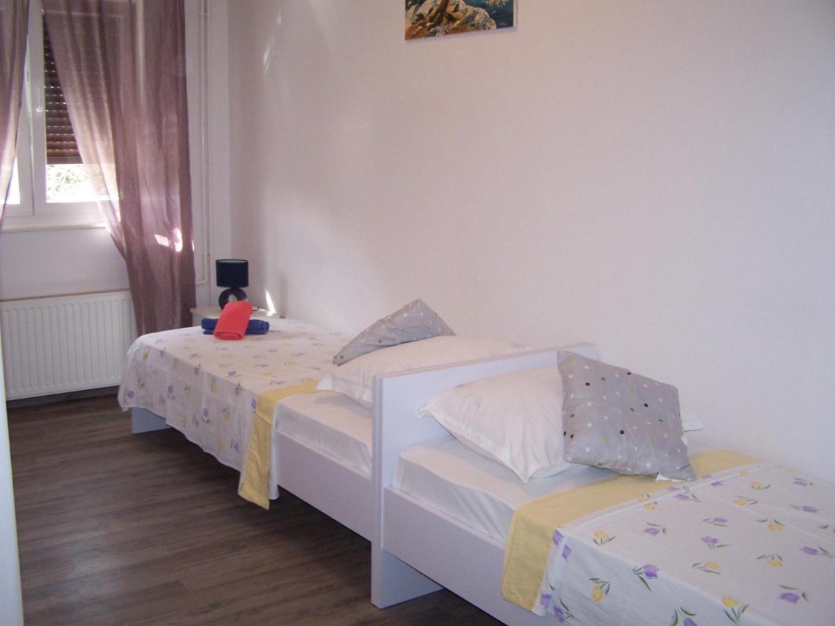 Apartments Sestan 노바야 외부 사진