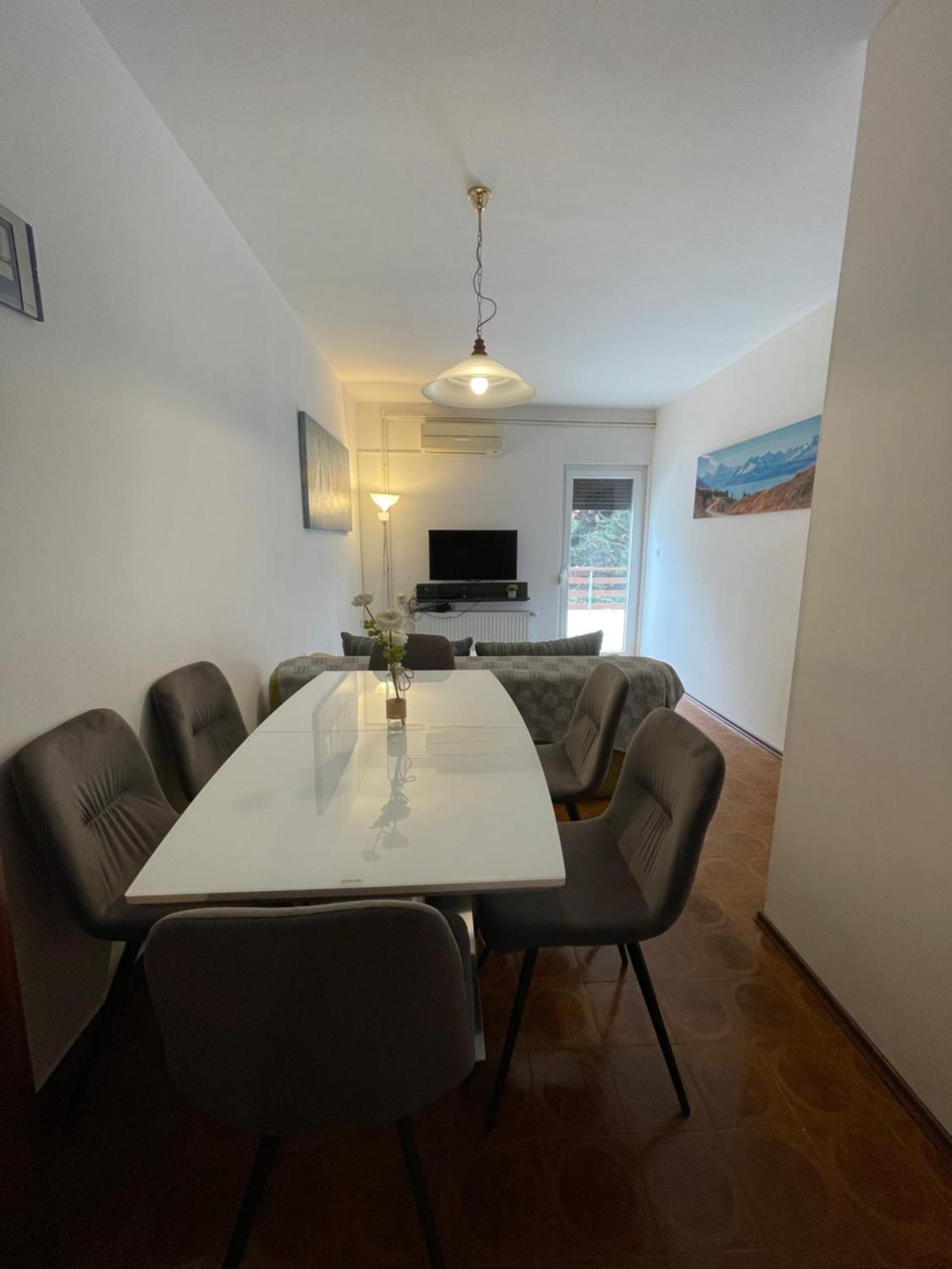 Apartments Sestan 노바야 외부 사진